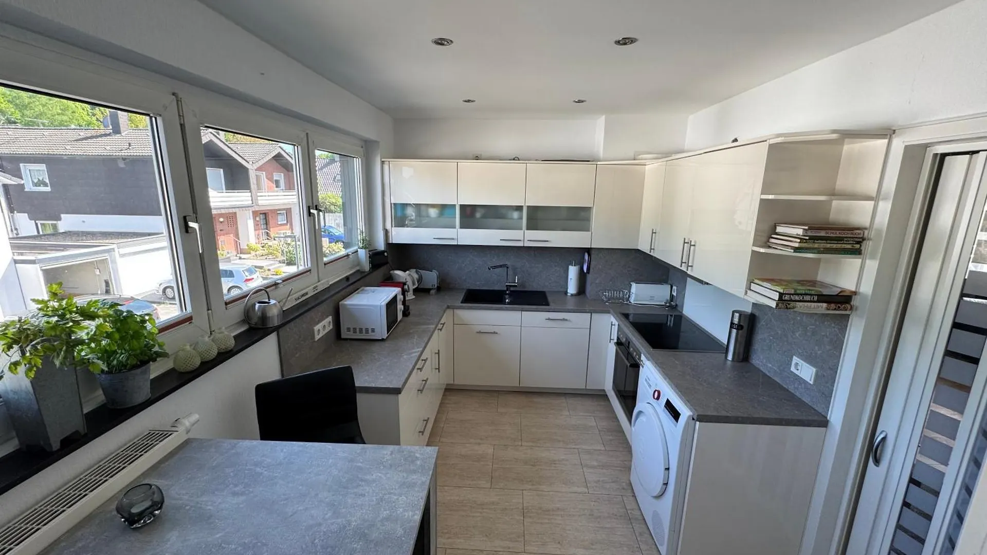 Bobi - 2 Schlafzimmer, Balkon, W-Lan, Parkplatz Dortmund Appartement